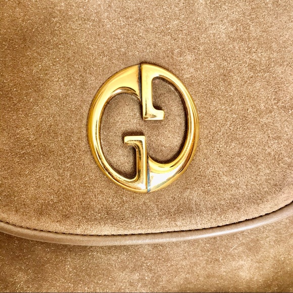 GUCCI Vintage 1970’s GG Tan Suede Leather Handbag - Picture 5 of 12